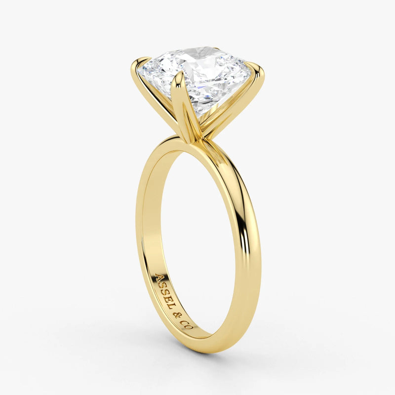 Sparkling radiant cut lab diamond in 18K yellow gold – Assel & Co