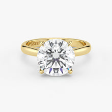 CLASSIC ENGAGEMENT RING - Solitaire Style