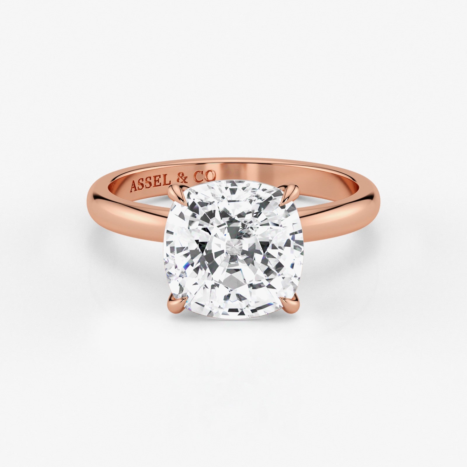 CLASSIC ENGAGEMENT RING - Solitaire Style
