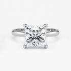 CLASSIC ENGAGEMENT RING - Solitaire Style
