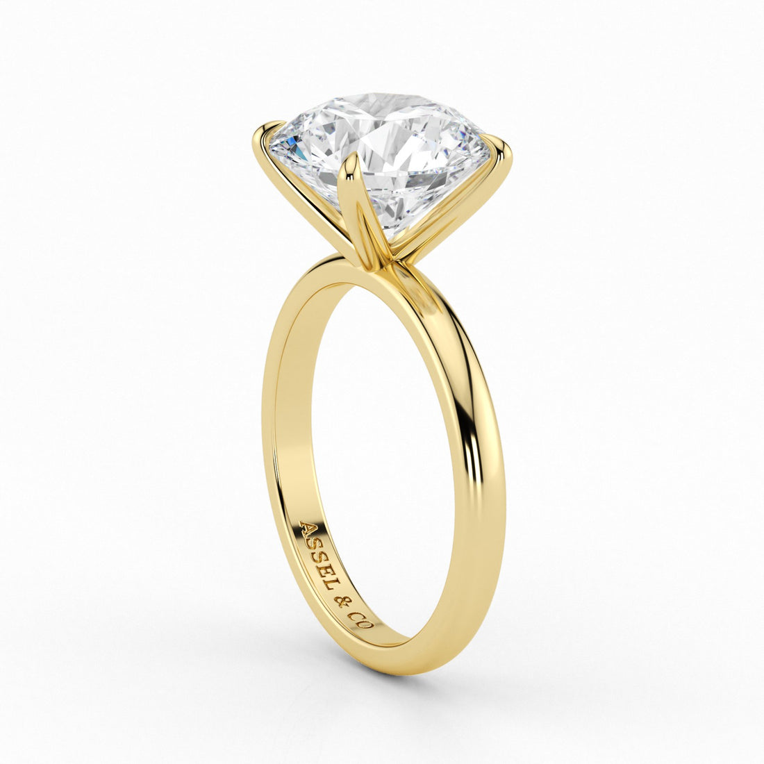 Classic Engagement Ring - Solitaire Style