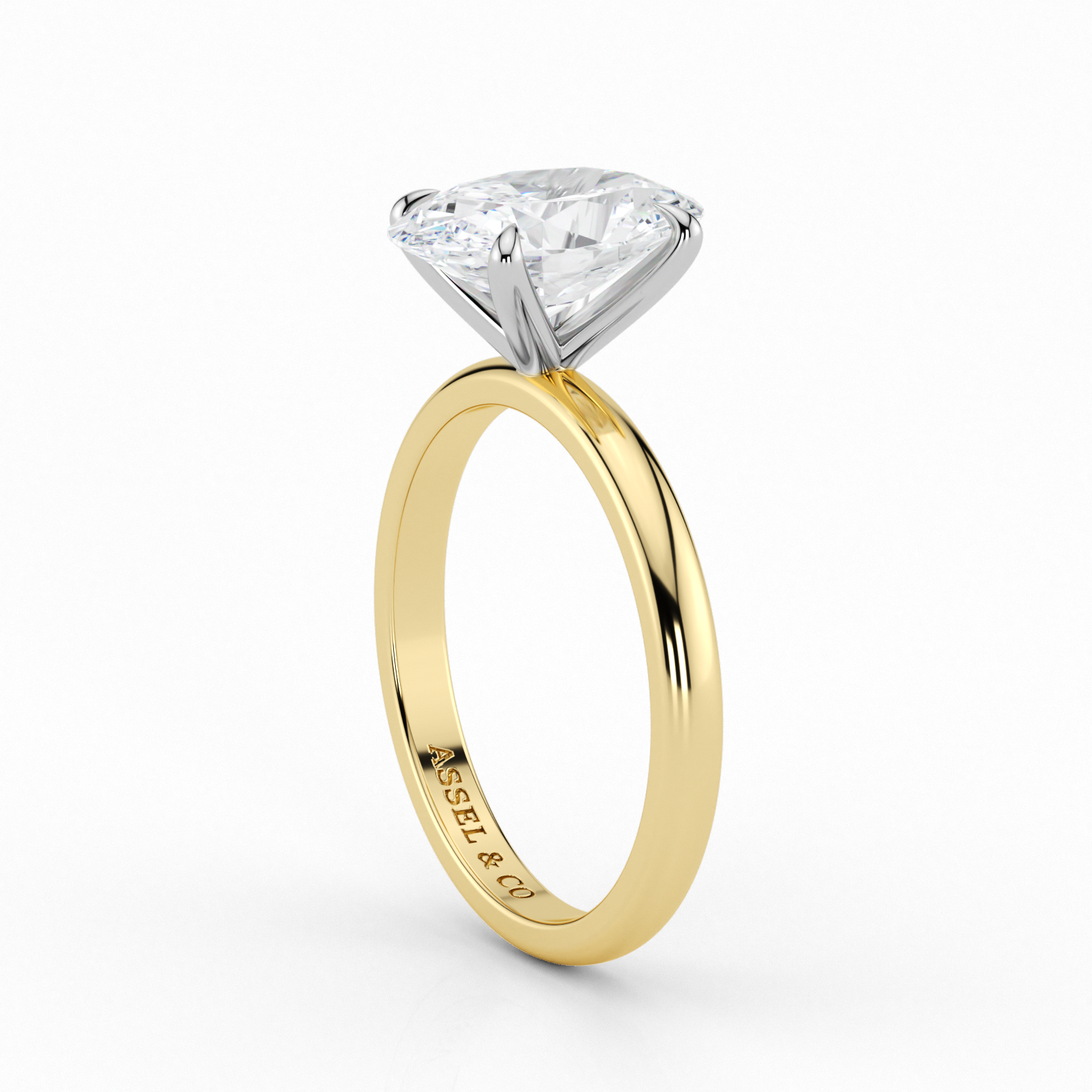 CLASSIC ENGAGEMENT RING - Solitaire Style