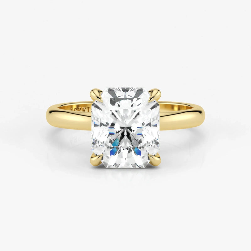 Radiant-cut-lab-diamond-engagement-ring-in-18K-yellow-gold-by-Assel-&-Co