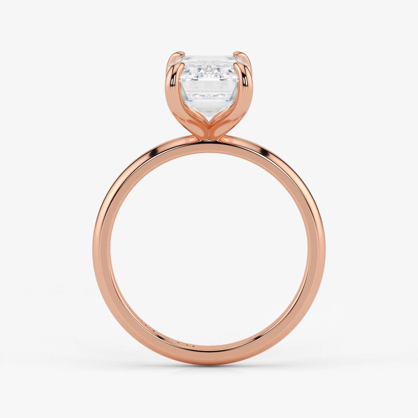 Close-Up – Emerald Cut Lab-Grown Diamond in Rose Gold Setting
