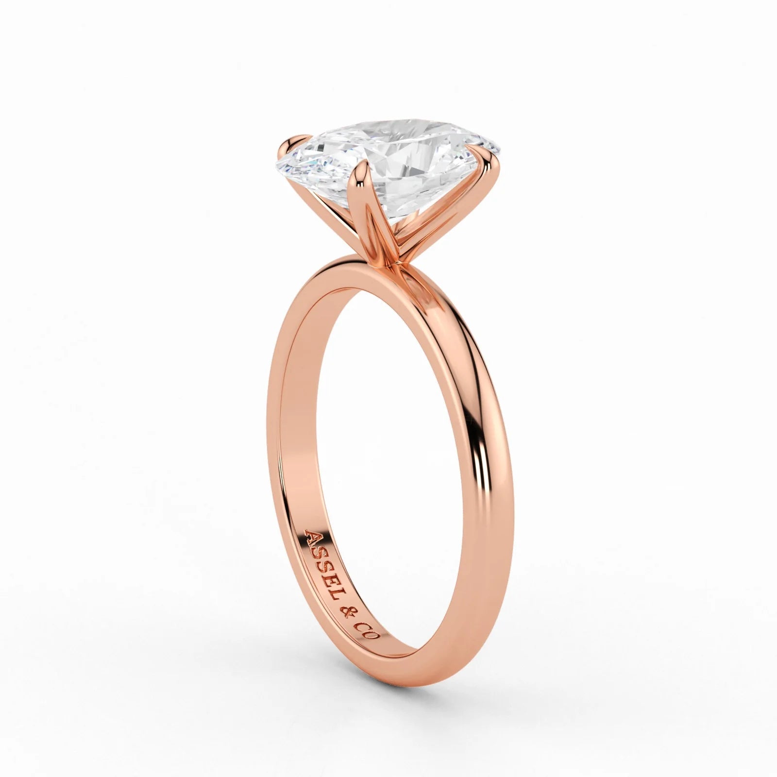 Close-Up – Oval Lab Diamond in Rose Gold Setting