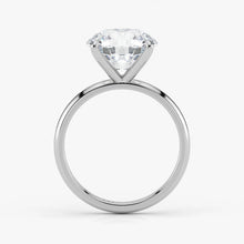 Side View – Round Diamond Ring in Platinum