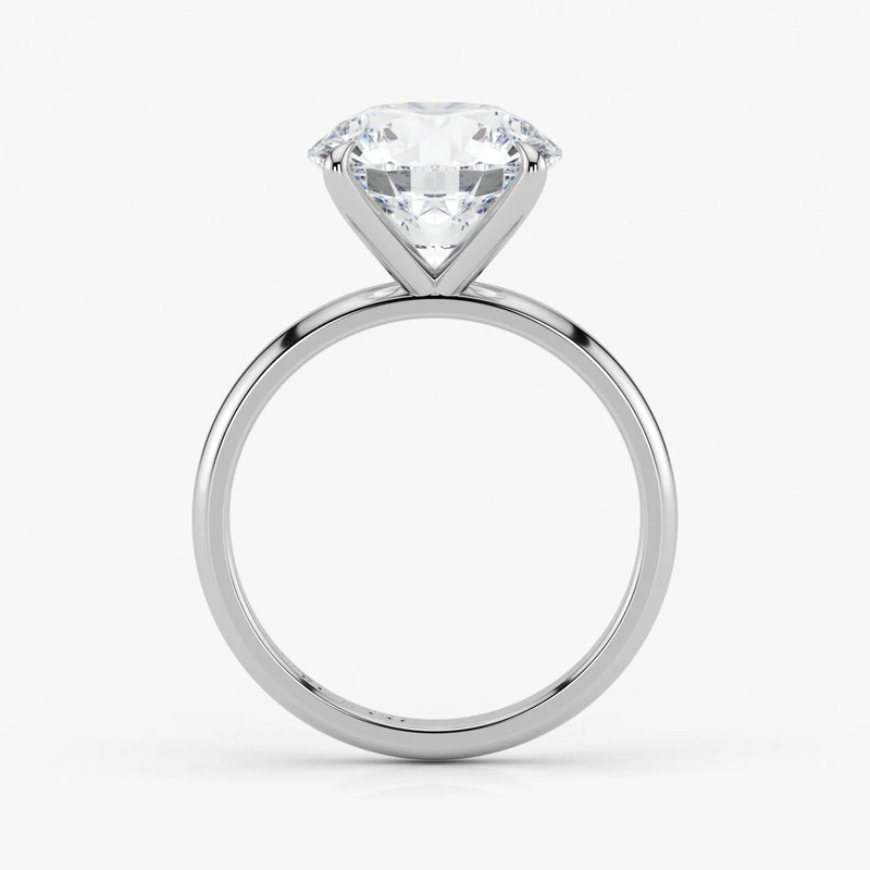 Side View – Round Diamond Ring in Platinum
