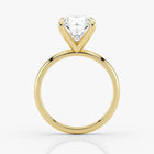 Radiant cut diamond solitaire ring in yellow gold – Assel & Co